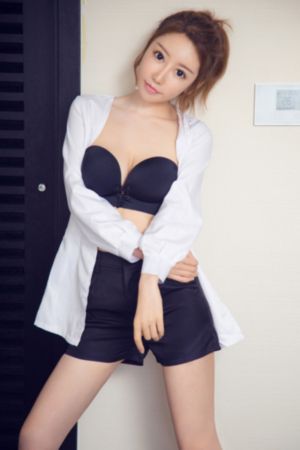 电影六魔女
