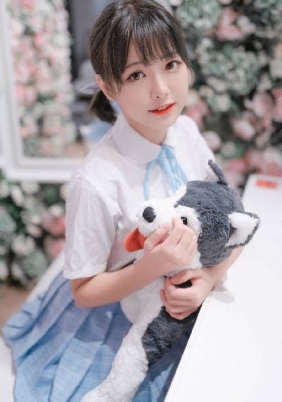 挣扎的亚当君