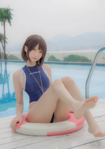 《裸》在线观看