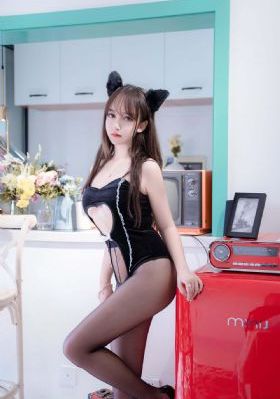 瑜伽教练电影