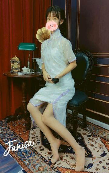 两个女人未删减120分钟