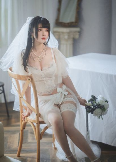 琉璃美人煞在线观看