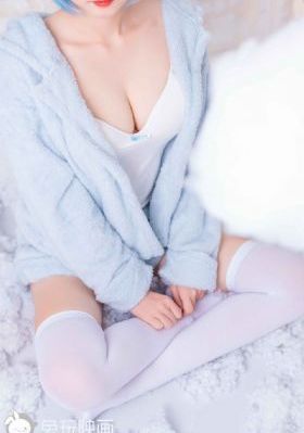 两个女人的晚餐