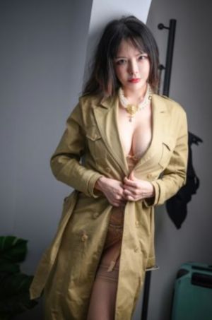 久草爱