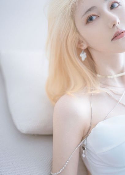 韩国三级年轻女教师4