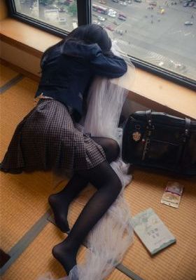 他人即地狱 电视剧
