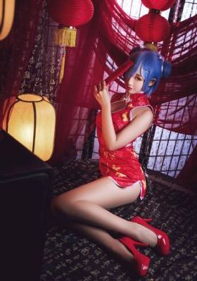 红粉金刚